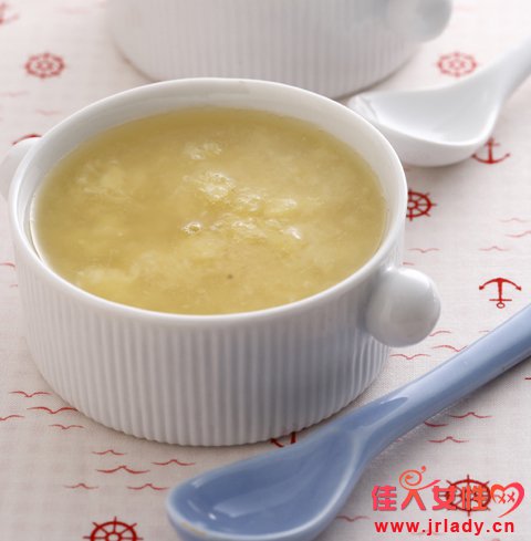 六个月宝宝辅食安排指南，如何合理安排宝宝的辅食餐数